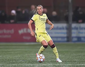 Arsenal Women in Action: UEFA Champions League Battle against HB Koge, Denmark