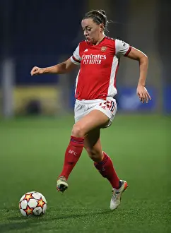 Hoffenhiem V Arsenal Women 2021-22 Prints: Arsenal Women Battle 1899 Hoffenheim in UEFA Champions League Showdown