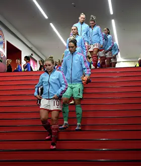 Bayern Munich V Arsenal Women 2022-23 Prints: Arsenal Women Battle FC Bayern Munchen in UEFA Champions League Quarter-Final: Kim Little Leads the Charge