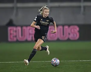 FC Zurich Frauen V Arsenal Women 2022-23 Prints: Arsenal Women Battle FC Zurich in UEFA Champions League Showdown