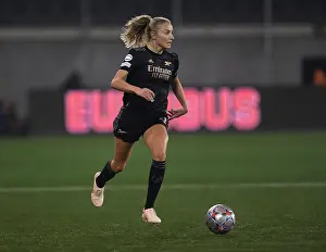 FC Zurich Frauen V Arsenal Women 2022-23 Prints: Arsenal Women Battle FC Zürich in UEFA Champions League Showdown