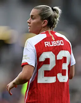 Arsenal Women Battle Linkopings FC in UEFA Champions League Clash
