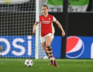 VfL Wolfsburg V Arsenal Women 2021-22 Prints: Arsenal Women Battle VfL Wolfsburg in UEFA Champions League Quarterfinals