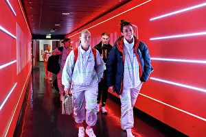Arsenal V Aston Villa 2023-24 Prints: Arsenal Women: Beth Mead and Jennifer Beattie Arrive at Emirates Stadium Ahead of Clash against Aston Villa (2023-24)