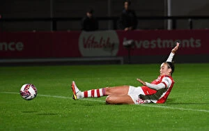 Images Dated 29th September 2021: Arsenal Women Dominate Tottenham Hotspur 5-0 in FA Cup Quarterfinals