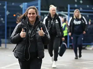 Arsenal Women Face Liverpool in Barclays Womens Super League Clash