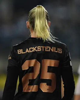 FC Zurich Frauen V Arsenal Women 2022-23 Prints: Arsenal Women Take on FC Zürich in UEFA Champions League Showdown