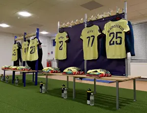 Arsenal Women: Gear Up for Chelsea Showdown in the Changing Room