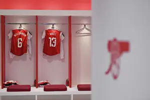 Arsenal Women V Chelsea Women 2022-23 Prints: Arsenal Women Gear Up for FA Women's Super League Showdown Against Chelsea