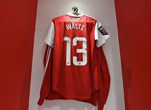 Arsenal Women V Manchester United Women 2022-23 Prints: Arsenal Women: Gearing Up in the Changing Room Before Taking on Manchester United at Emirates Stadium (2022-23)