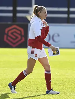 Arsenal Women Honor Community Member at FA WSL Match vs. Everton