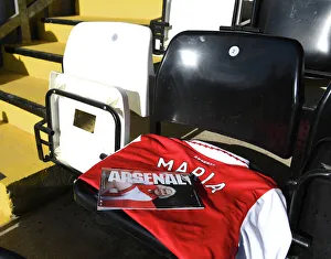 Arsenal Women Honor Maria Petri Before Arsenal WFC vs Brighton & Hove Albion WFC in FA WSL