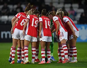 Arsenal Women Huddle Before Kick-off Against Slavia Prague in UEFA Champions League