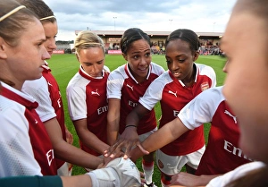 Arsenal Women: Pre-Season Motivation - Alex Scott Rallies Teammates Nobbs and Carter Before Arsenal Ladies vs Everton Ladies