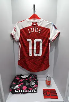 Arsenal Women V Aston Villa Women 2020-21 Prints: Arsenal Women Prepare for Aston Villa Match in Empty Meadow Park (2020-21)