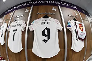Arsenal Women V Paris Saint-Germain 2020 Prints: Arsenal Women Prepare for Champions League Quarterfinal Showdown Against Paris Saint-Germain