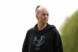 Chelsea Women V Arsenal Women 2022-23 Prints: Arsenal Women Prepare for Chelsea Showdown in FA Women's Super League