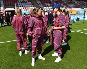 Arsenal Women Prepare for Kick-off Against West Ham United Women in FA WSL Showdown