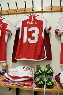 Arsenal Women Prepare for Paris FC Showdown in UEFA Champions League