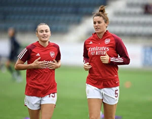 Linkoping FC v Arsenal Women 2023-24 Collection: Arsenal Women Prepare for UEFA Champions League Battle against Linkopings FC in Sweden
