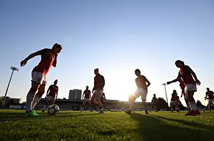 Arsenal Women Prepare for Victory: 3-1 over Reading Women in WSL at Meadow Park