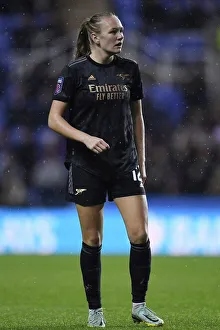 Reading Women V Arsenal Women 2022-23 Prints: Arsenal Women Take on Reading in FA WSL Showdown