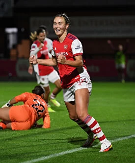 Images Dated 29th September 2021: Arsenal Women Triumph Over Tottenham Hotspur Women in FA Cup Quarterfinals