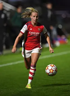 Arsenal Women vs. 1899 Hoffenheim: Battle in the UEFA Women's Champions League at Meadow Park