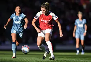 Arsenal Women vs. Aston Villa: Barclays Super League Showdown at Emirates Stadium (2023-24)