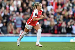 Arsenal Women vs Aston Villa: Beth Mead's Substitution in 2023-24 Barclays Women's Super League