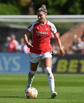 Arsenal Women vs. Aston Villa: FA Women's Super League Showdown at Meadow Park