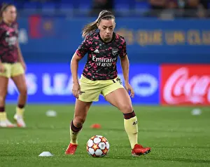 Barcelona V Arsenal Women 2021-22 Prints: Arsenal Women vs. Barcelona: A UEFA Champions League Showdown in Spain