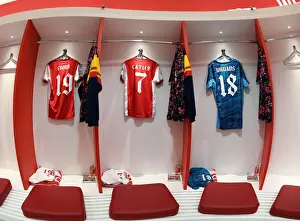 Arsenal Women V Barcelona Women 2021-22 Prints: Arsenal Women vs. Barcelona Women: A UEFA Women's Champions League Showdown at Meadow Park