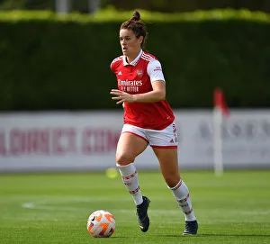 Arsenal Women V Brighton And Hove Albion Women - Pre Season 2022-23 Prints: Arsenal Women vs Brighton & Hove Albion Women: Jennifer Beattie in Action - Pre-Season Friendly (August 2022)