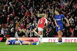 Arsenal Women v Chelsea Women 2023-24 Collection: Arsenal Women vs Chelsea Women: Beth Mead Scores First Goal in 2023-24 Barclays Women's Super