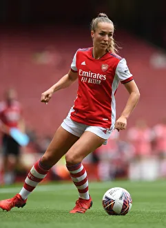 Arsenal Women V Chelsea Women - Mind Series 2021-22 Prints: Arsenal Women vs Chelsea Women: Mind Series 2021-22 - Lia Walti in Action