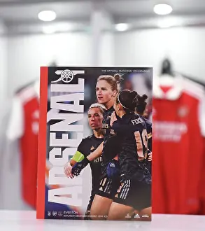 Arsenal Women V Everton Women 2022-23 Prints: Arsenal Women vs Everton Women: FA Women's Super League Clash at Meadow Park