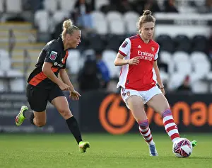 Arsenal Women V Everton Women 2021-22 Prints: Arsenal Women vs Everton Women: Miedema Faces Off Against Bennison in FA WSL Clash