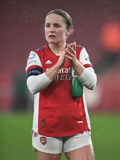 Arsenal Women V Barcelona Women 2021-22 Prints: Arsenal Women vs. FC Barcelona: Kim Little Celebrates with Fans in UEFA Women's Champions League