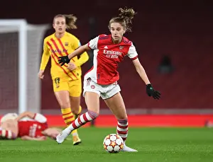 Arsenal Women vs. FC Barcelona: Vivianne Miedema in Action at the UEFA Women's Champions League