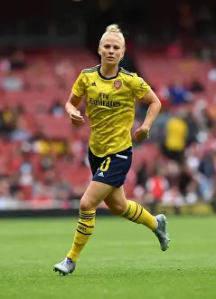 Arsenal Women V Bayern Munich 2019-20 Prints: Arsenal Women vs. FC Bayern Munich: Emirates Cup Showdown
