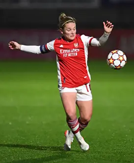 Arsenal Women V HB Koge 2021-22 Prints: Arsenal Women vs HB Koge: Kim Little in Action - UEFA Women's Champions League Group C