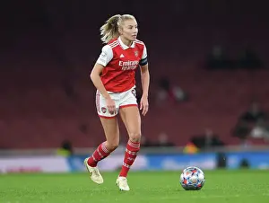 Arsenal Women V Juventus Women 2022-23 Prints: Arsenal Women vs Juventus: Clash in Champions League Group C (December 2022)