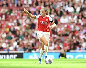 Arsenal Women vs Liverpool Women: Barclays Super League Clash at Emirates Stadium (2023-24)