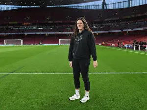 Arsenal Women vs Manchester United: Barclays WSL Clash at Emirates Stadium (2022-23)