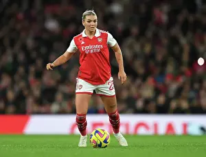 Arsenal Women V Manchester United Women 2022-23 Prints: Arsenal Women vs Manchester United: FA Women's Super League Showdown at Emirates Stadium