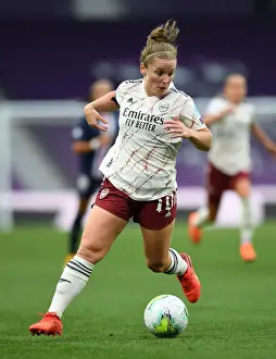 Arsenal Women vs Paris Saint-Germain: Battle in the UEFA Women's Champions League Quarterfinals