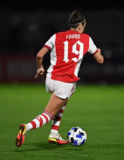 Arsenal Women vs Slavia Prague: Battle in the UEFA Women's Champions League at Meadow Park