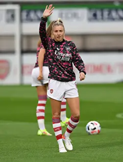 Arsenal Women vs Slavia Prague: Leah Williamson Leads the Charge in UEFA Women's Champions League