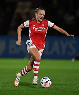 Arsenal Women vs Slavia Prague: Showdown in the UEFA Women's Champions League at Meadow Park